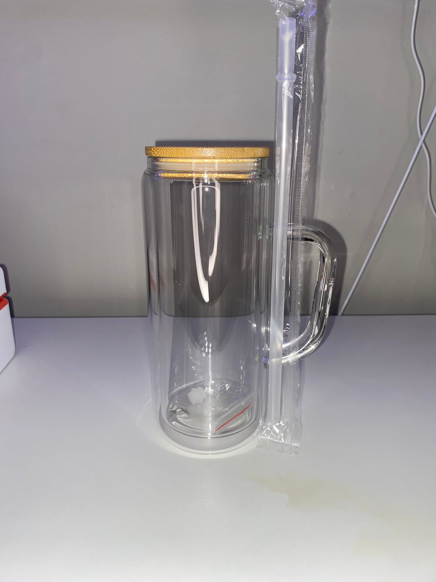 20 oz glass tumbler with bamboo lid